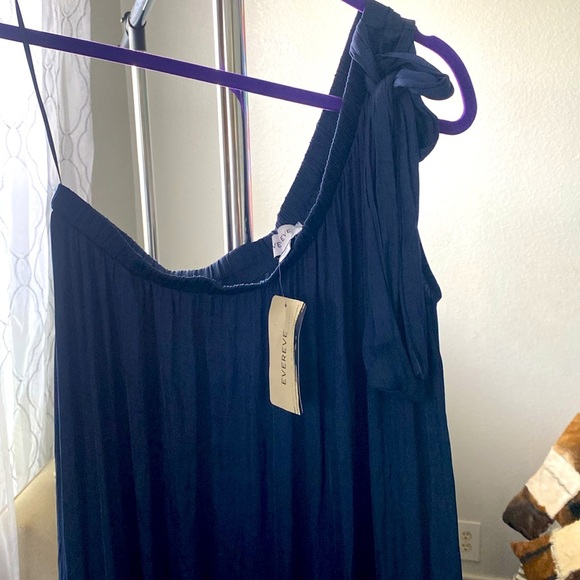 Evereve Hadley Maxi Dress One-Shoulder Tie, Navy Blue size Large ( A-5 ) - Picture 7 of 9